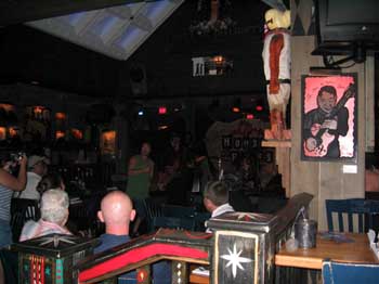 6dtown_houseOfBlues