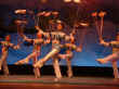 acrobats.jpg (26560 bytes)