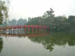 hanoibridge.jpg (18974 bytes)